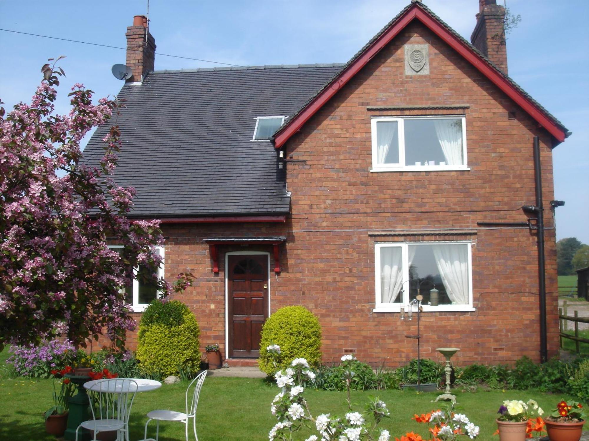 Yew Tree Farm Bed & Breakfast Eaton  Exterior photo